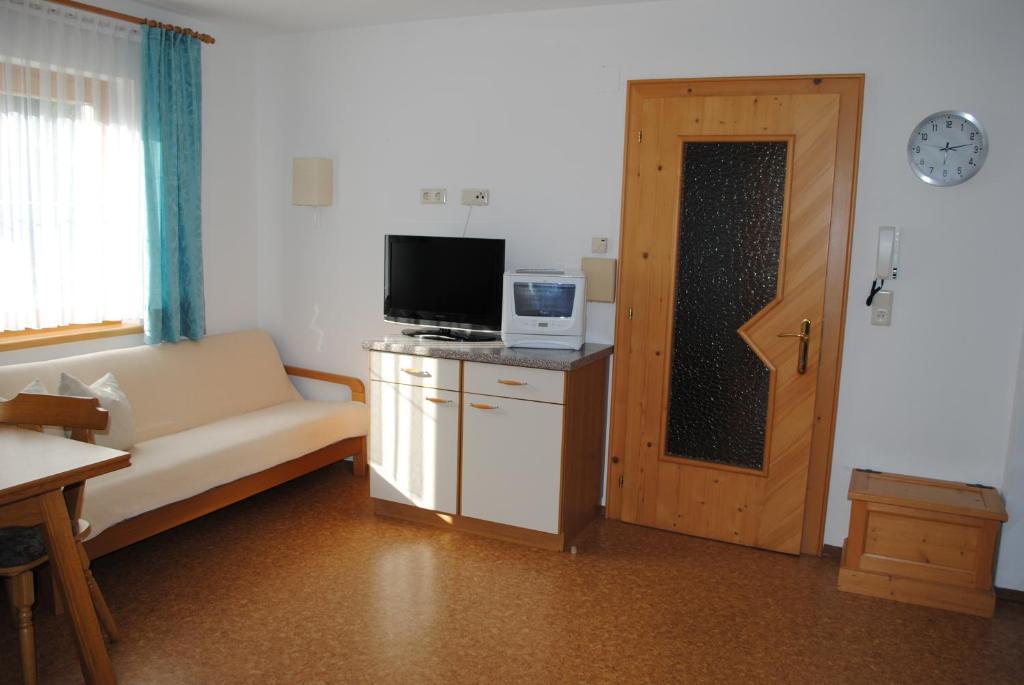 Apartment Maierhof Флирш Экстерьер фото
